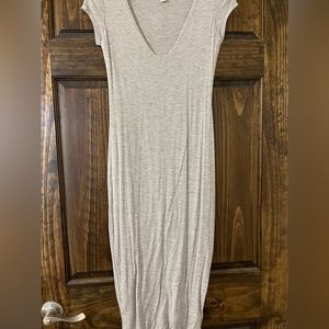 Short Sleeve V Neck Bodycon Dress - M - Light Grey